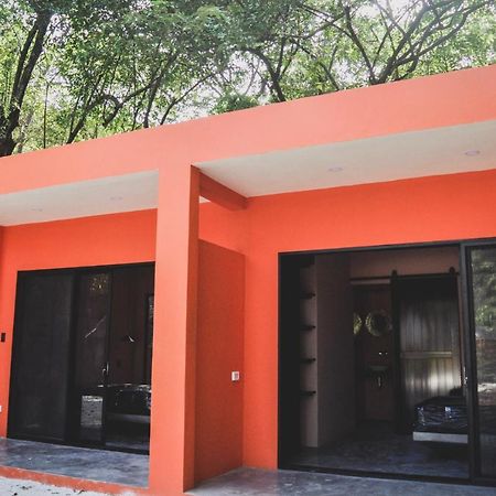 Хостел Lost Boyz Playa Santa Teresa  Экстерьер фото
