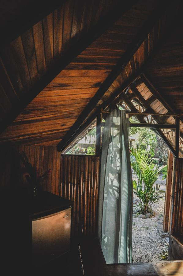 Хостел Lost Boyz Playa Santa Teresa  Экстерьер фото